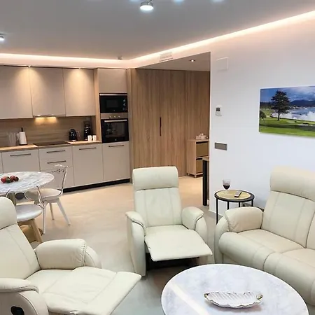 Luxury View La Quinta Golf, Marbella Apartamento