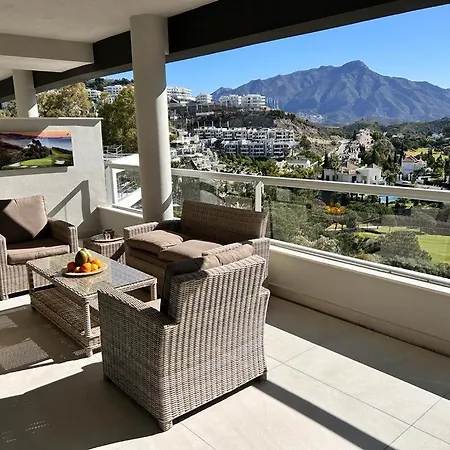 Apartamento Luxury View La Quinta Golf, Marbella